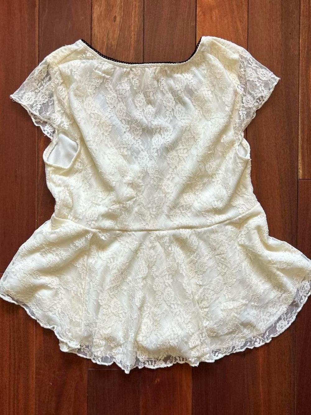 Lace Peplum Top - Picture 2 of 4